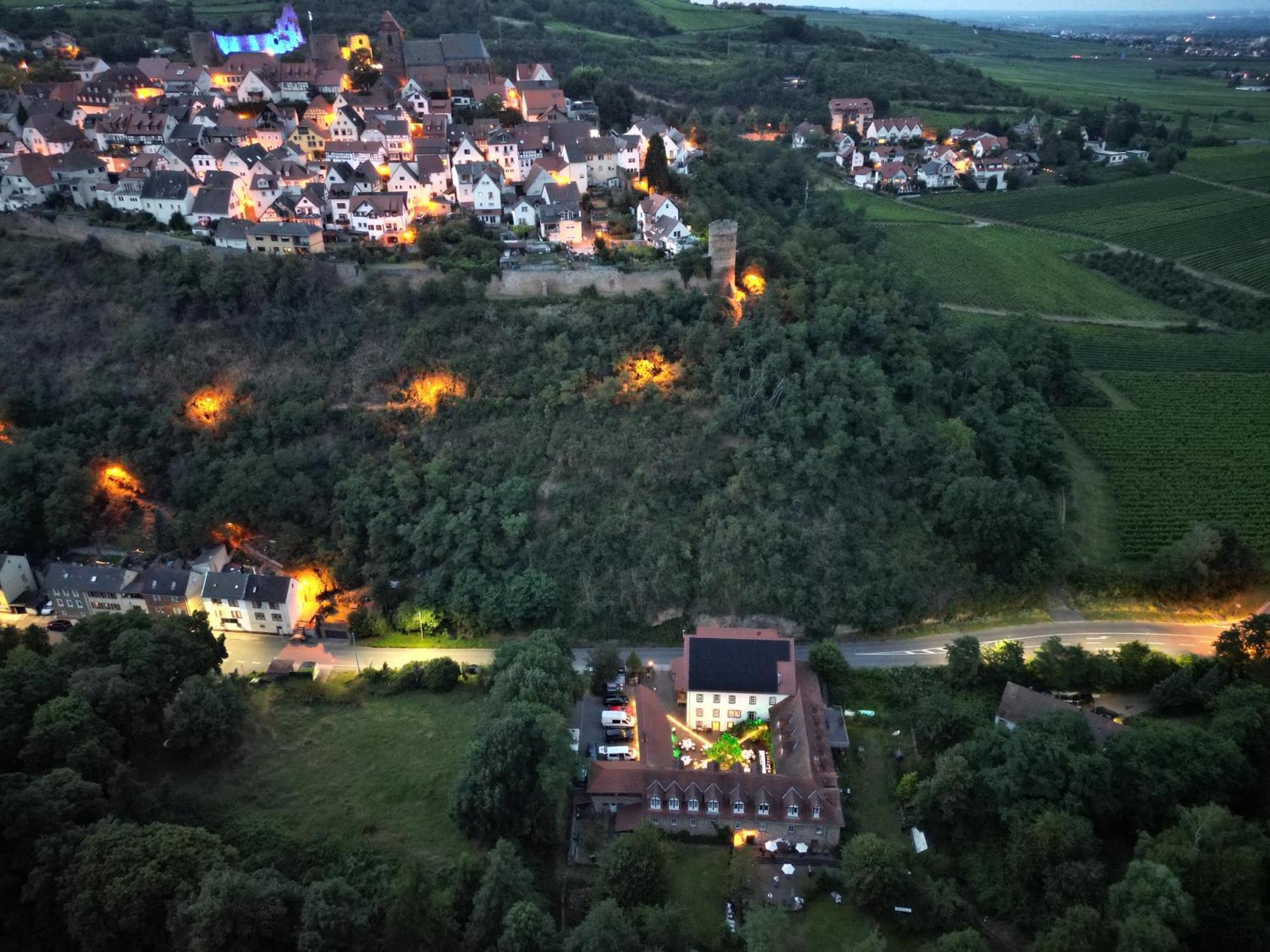 Felsenmuehle Neuleiningen住宿加早餐旅馆 外观 照片
